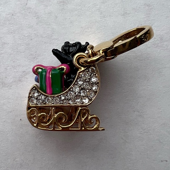 Juicy Couture Dog Sleigh Charm Limited Edition Yorkie Christmas presents puppy - Picture 2 of 10